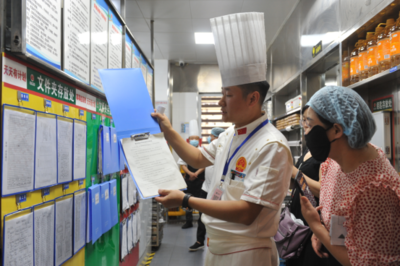 謝家集區市場局召開餐飲企業食品安全暨餐飲質量安全提升行動培訓現場會